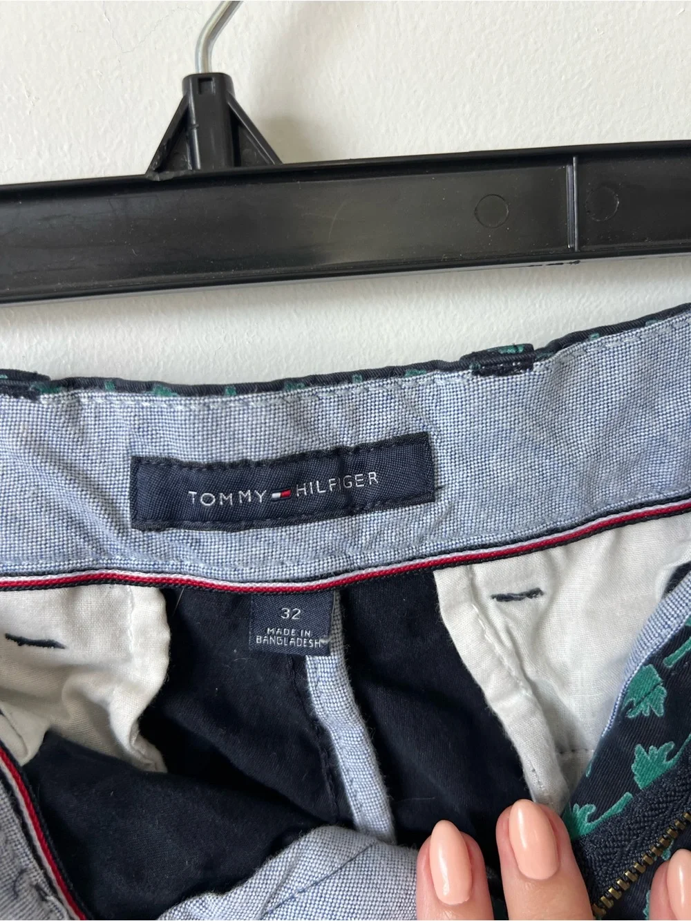 Tommy Hilfiger Navy, Light Blue & Red Trim Men's Shorts